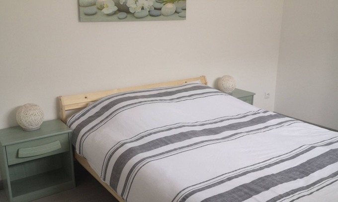 Ardres House | Maison a 500 m du lac d 'ardres