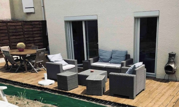 Gradignan House | Maison AU Calme, Quiet House, 20 Minutes Bordeaux