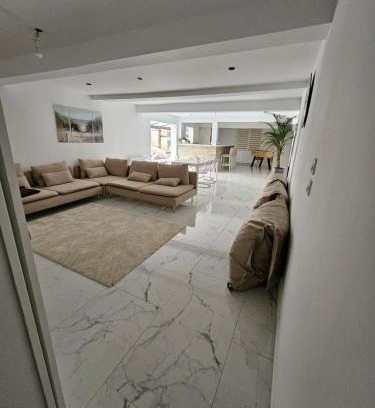 Haudivillers House | Maison dans corps de ferme Aéroport beauvais 14 minute