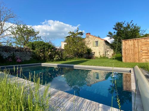Berrie Villa | Maison de rêve avec piscine au milieu des vignes