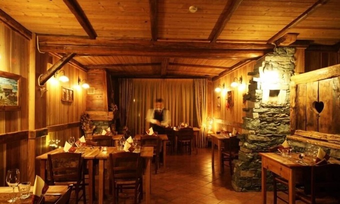 Mae Bed & Breakfast | Maison Dominique