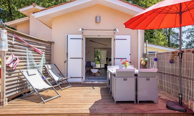 Ares House | Maison Escapades Marines – Terrace and Comfort in the Heart of the Village