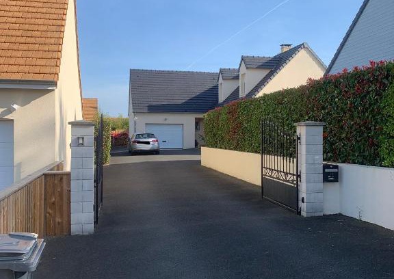 La Suze-sur-Sarthe Bed & Breakfast | Maison La Suze