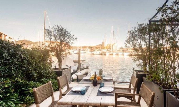 Port Grimaud House | Maison pêcheur by Interhome