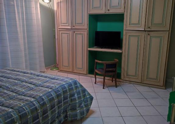 Alessandria Apartment | MAISON PLATONE CLASSIQUE