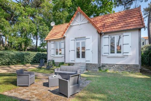 Tharon-Plage House | Maison rénovée pour 8 - 200m Tharon plage