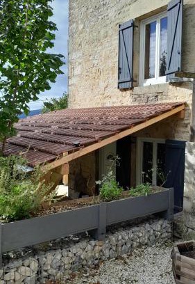 Crotenay House | Maison rénové en pierre