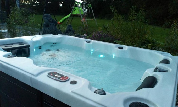 Plurien House | Maison spacieuse avec grand jardin entre Cap Erquy et Cap Fréhel, 2.5 km mer.