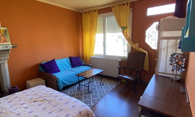 Landeronde House | Maison Spacieuse et Agréable Avec Terrasse, à 25 mn de la mer