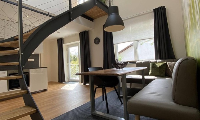 Losheim am See Apartment | Maisonette apartment incl. use of wellness garden - Bauernhaus Loth - exclusive