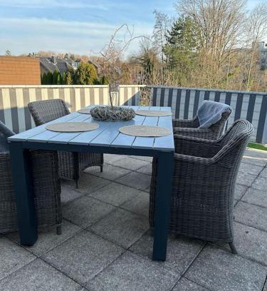 Mariaweiler-Hoven Apartment | Maisonette Wohnung mit Dachterrasse - keine Vermietung an Monteure No1