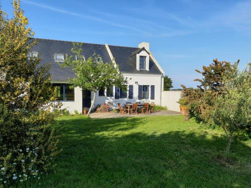 Bangor House | Maisons de vacances 4* à Belle ile en Mer, 5 chambres, 2 salles de bains, avec jardins privatifs