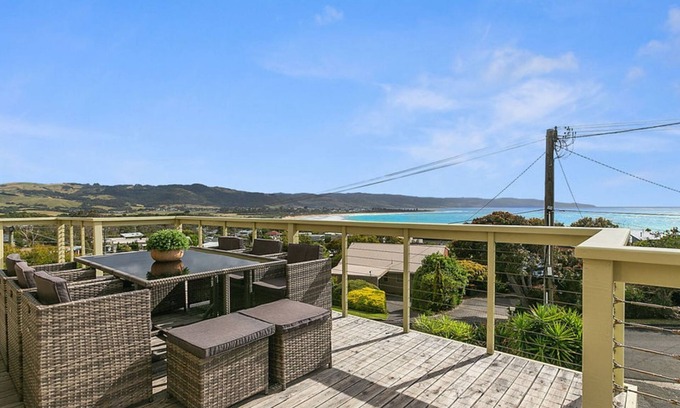 Marengo House | Majestic Views - Boasts stunning 180-degree views
