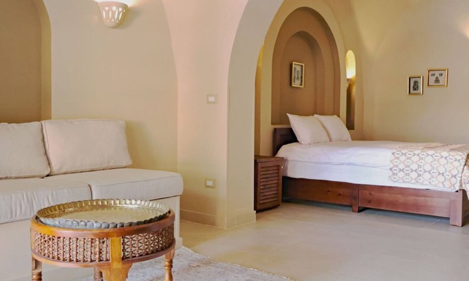 Luxor House | Malkata House Ground Floor Suite, Pool & Dine & Tours