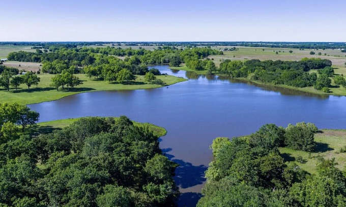 Garvin County Cabin | Mallard House -Peaceful cabin-retreat-like setting