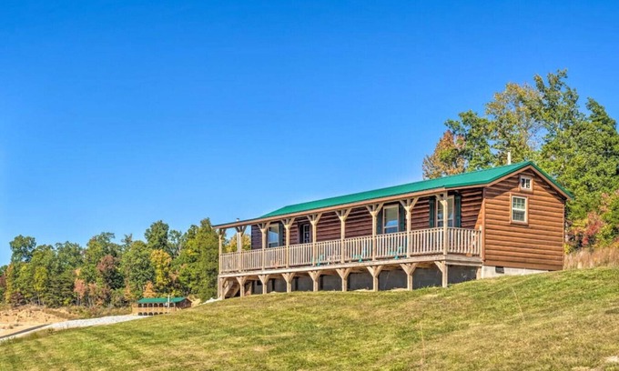 Mammoth Cave Cabin | Mammoth Cave Cabin Rentals 4 - 12.8 miles from Mammoth Cave National Park