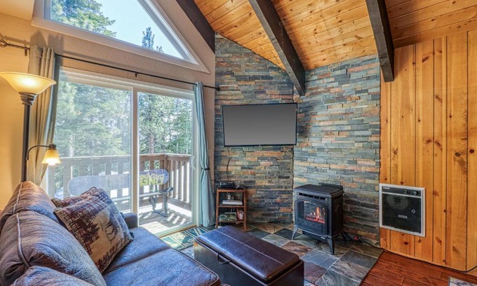 Mammoth Lakes Apartment | Mammoth View Villas 28