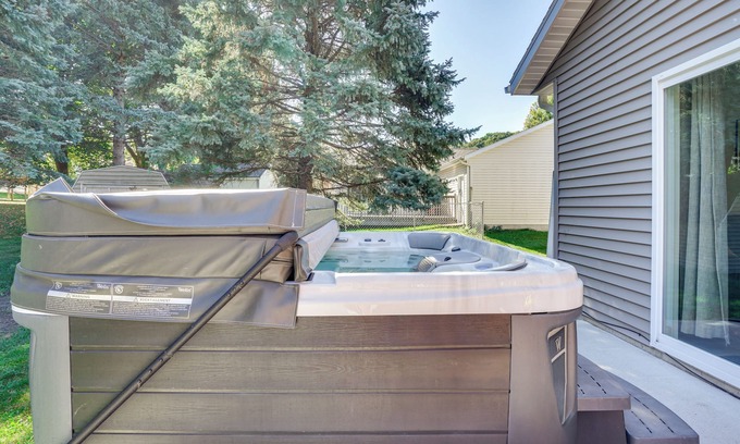 Mankato Cottage | Mankato Getaway w/Game Room & Salt Water Hot Tub!
