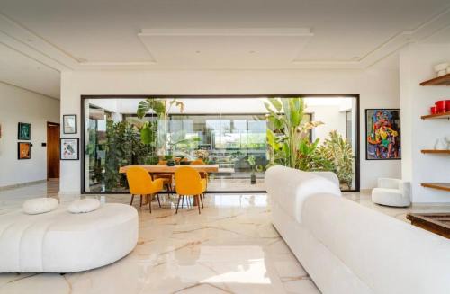 Tassoultante House | Manzal Vista