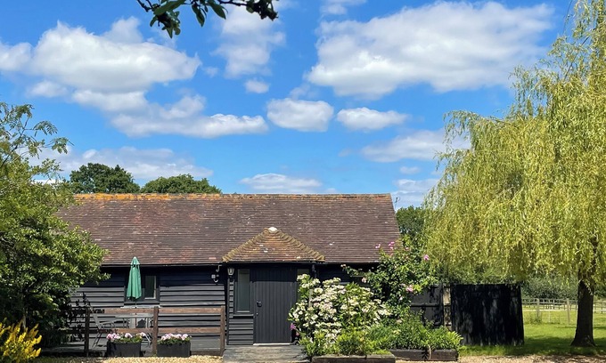 Abbess Roding Cottage | Maplehurst Barn Stables