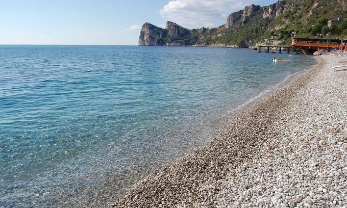 Marina del Cantone House | Marina Del Cantone Chalet