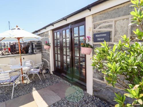 Borth-y-Gest House | Maritime Mews, 6 The Oakleys