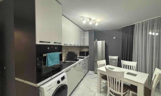 Ruse Center Apartment | MarkApart 2: Apartment in Downtown Ruse