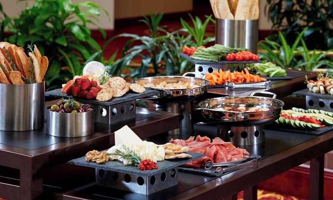 Windsor Hotel | Marriott Hartford/Windsor Airport