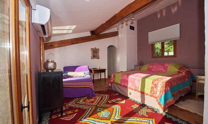 Caixas Other | MAS PYRENEES ORIENTALES NEAR MONT CANIGOU