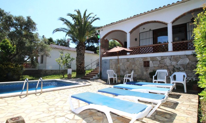 Pals House | Mas Tomasí by Interhome