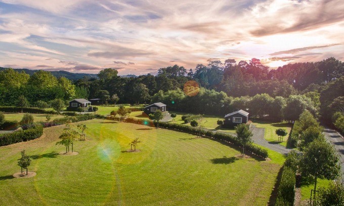 Matakana Cottage | Matakana Oasis - Beauregard Cottages