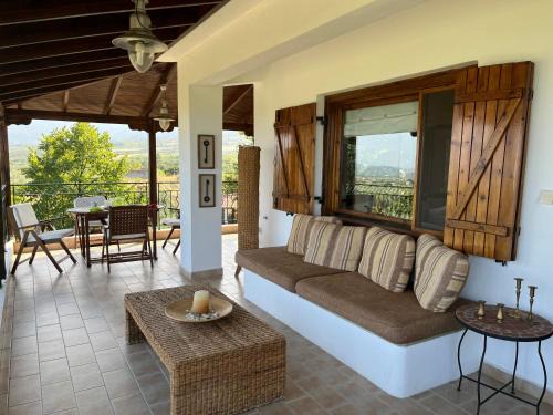 Anatolikos Olimpos House | MaVitaPlace Olympus Olive House-Upper floor Leptokarya