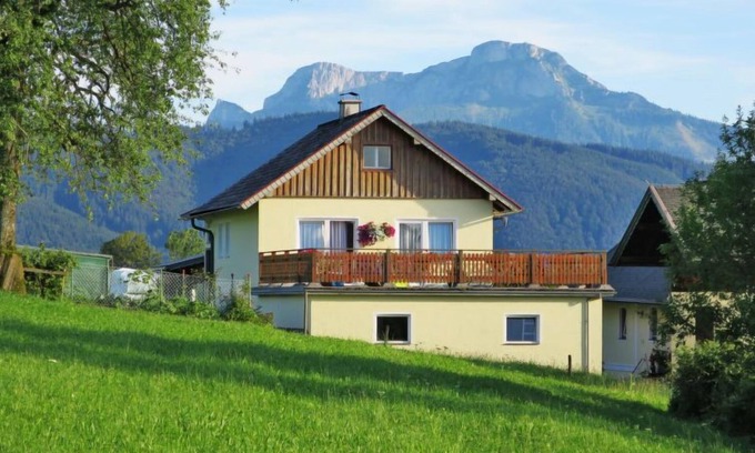 Oberwang House | Mayrhofer by Interhome