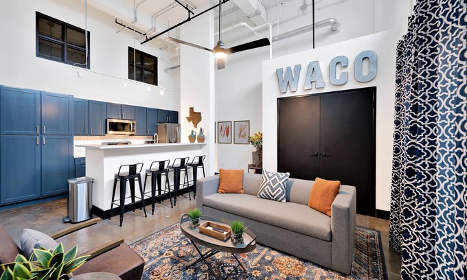 Brazos Condo | Mesquite Hideaway- Downtown Luxury Loft w/free parking