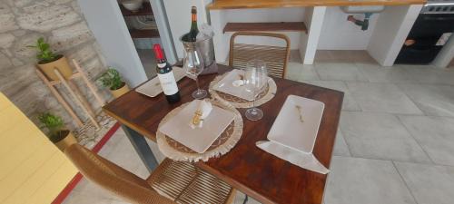 Sierra de los Padres House | Mi Isla En Sierras