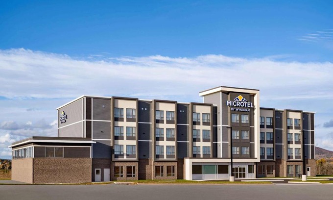 Antigonish Hotel | Microtel Inn & Suites by Wyndham Antigonish