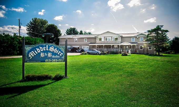 Merrickville-Wolford House | Middelshire - 10 Bedrooms 7.5 Bathrooms - Eastern Ontario