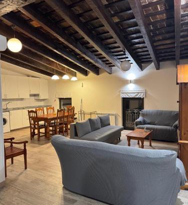 La Seu Apartment | Miguelete tower & 4th FLOOR & City center and no elevator