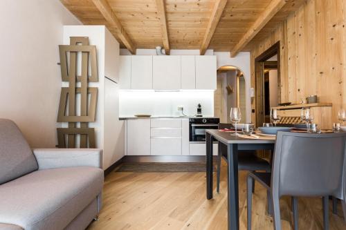 Temu Apartment | Miki's Home - 2 bagni e giardino privato