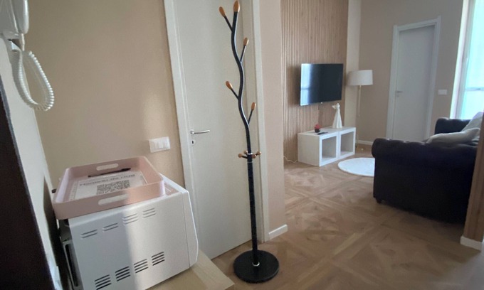 Opera Apartment | Milan apartment near american school, IEO 10 minutes city center Milan