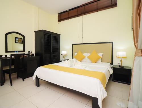 Chamkar Mon Bed & Breakfast | Milan Hotel & Restaurant