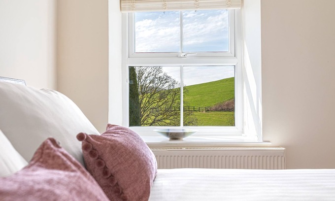 Ings Cottage | Mill Cottage - sleeps 2, dog friendly, peaceful with parking