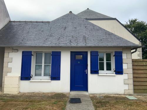 Plestan House | Mimosas