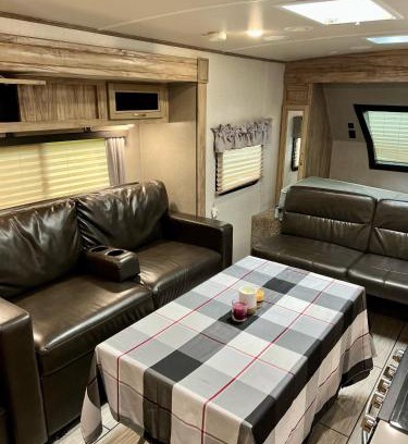 Guayabo Other | Mineral River Eco Caravan