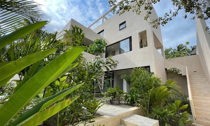 San Francisco Villa | Minimalist San Pancho Villa