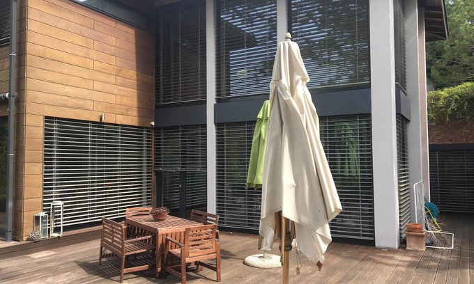 Nyek House | Minimalistic family house on the edge of the woods but 15 min from the city