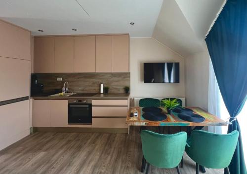 Vonyarcvashegy Apartment | Mirina Apartmanok