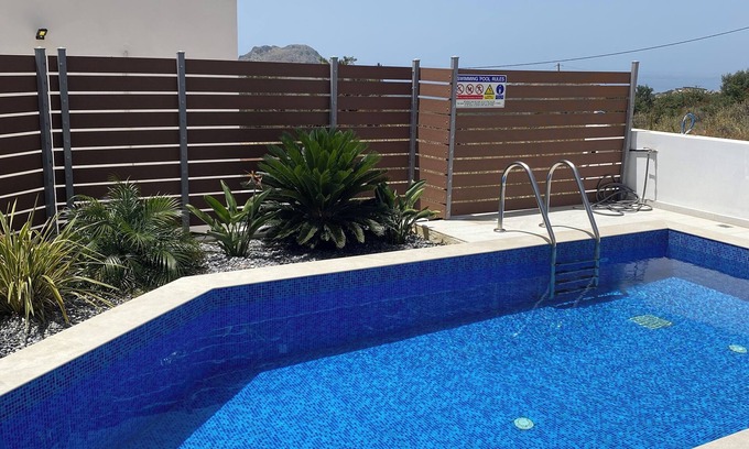 Mariou Villa | Modern 2-Bedroom Villa with Private Pool, Sea & Mountain Views –Sleeps 4, 2 Bath