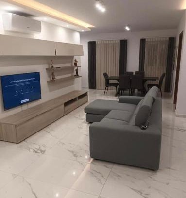 Pieta Apartment | Modern 3 double bedroom apartment