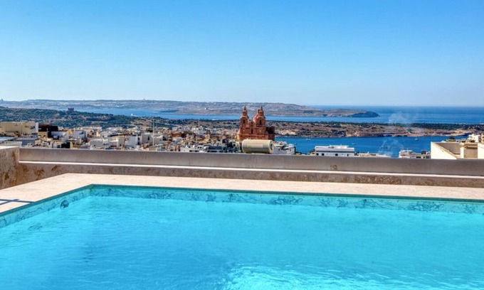 Mellieha Apartment | Modern 3BR home with Roof Pool & Incredible Views!